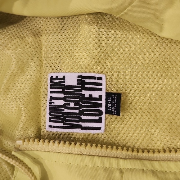 Volcom Light  Jacket - Picture 4 of 7